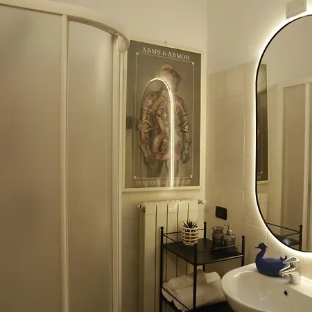 Midnight Blues For 3 People Near The Airport Apartment