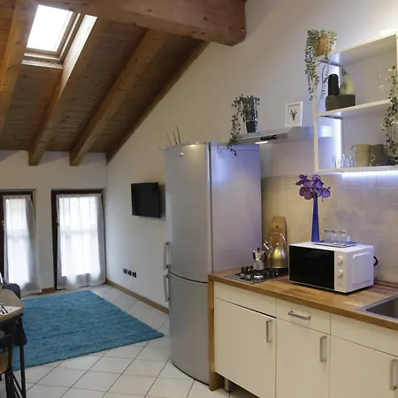 Midnight Blues For 3 People Near The Airport Azzano San Paolo