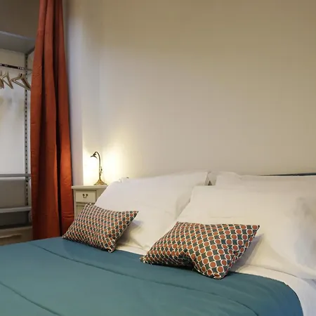 Apartment Midnight Blues For 3 People Near The Airport *